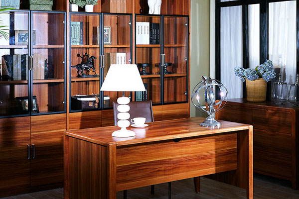 山東實(shí)木家具